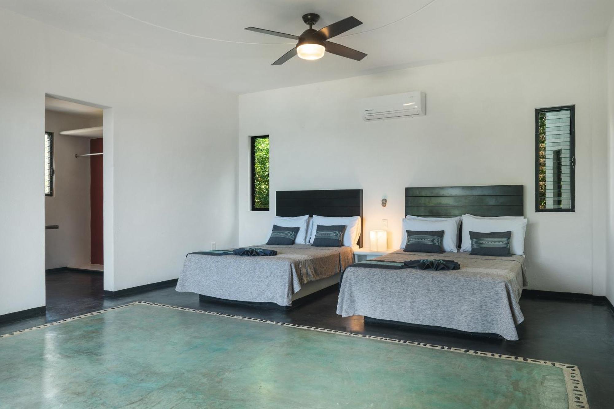 Manta Raya Hotel - Right On The Beach Cuatunalco المظهر الخارجي الصورة