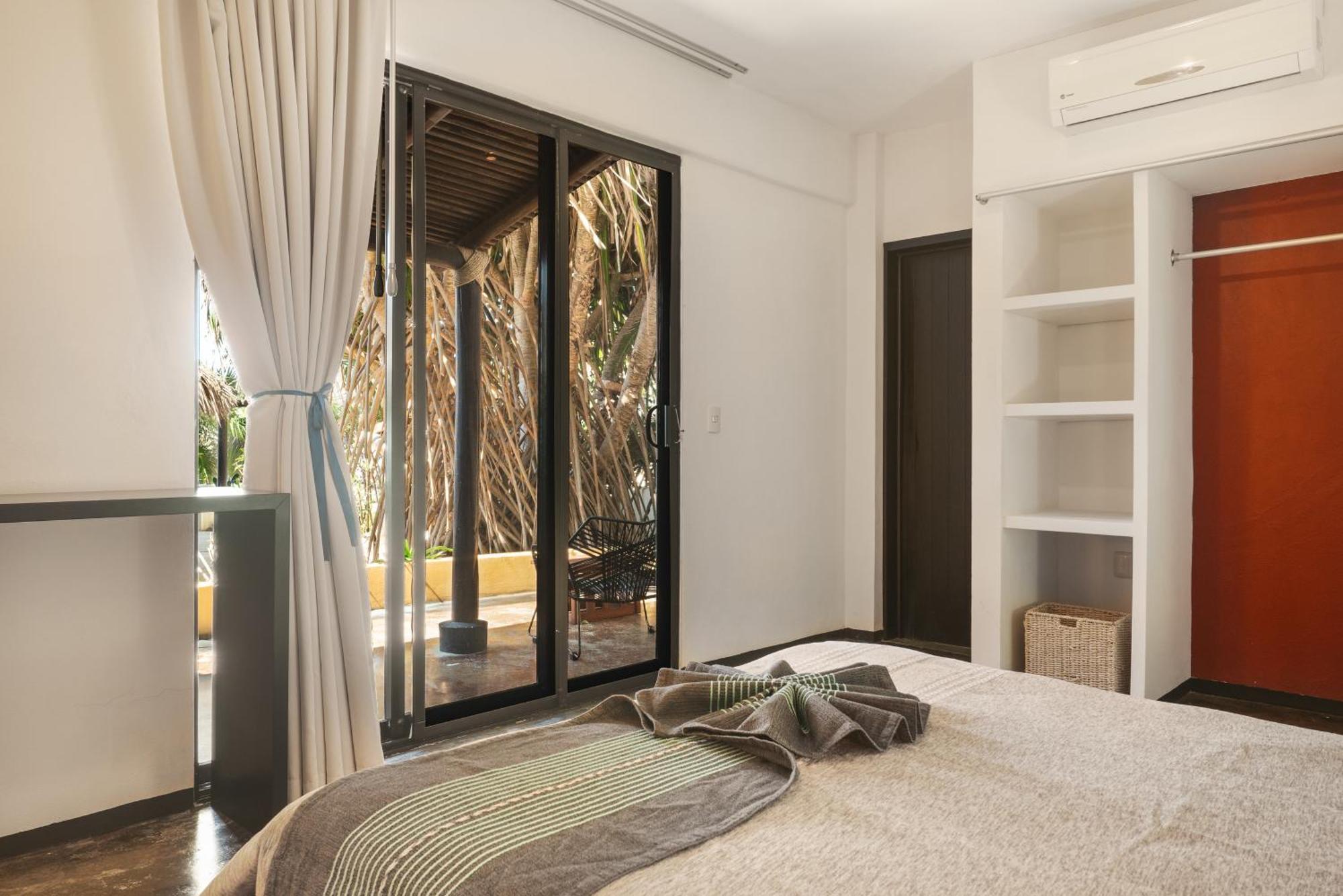 Manta Raya Hotel - Right On The Beach Cuatunalco المظهر الخارجي الصورة